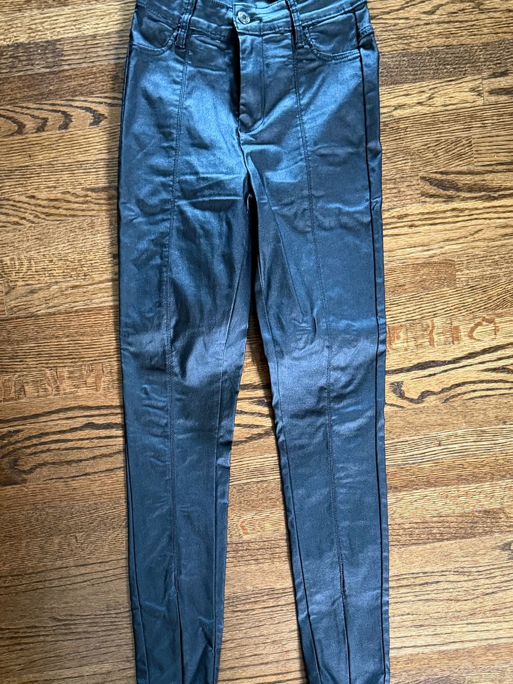 Slim Fit Womenβs Black Faux Leather Pants. Size Small/3